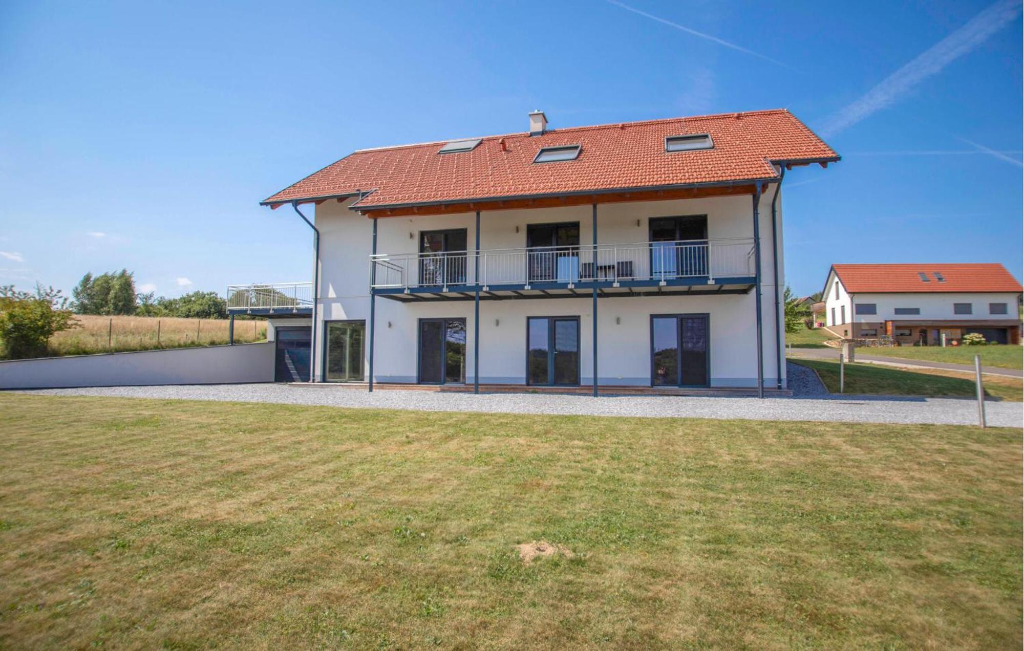 Ferienhaus In Kapfenstein Экстерьер фото
